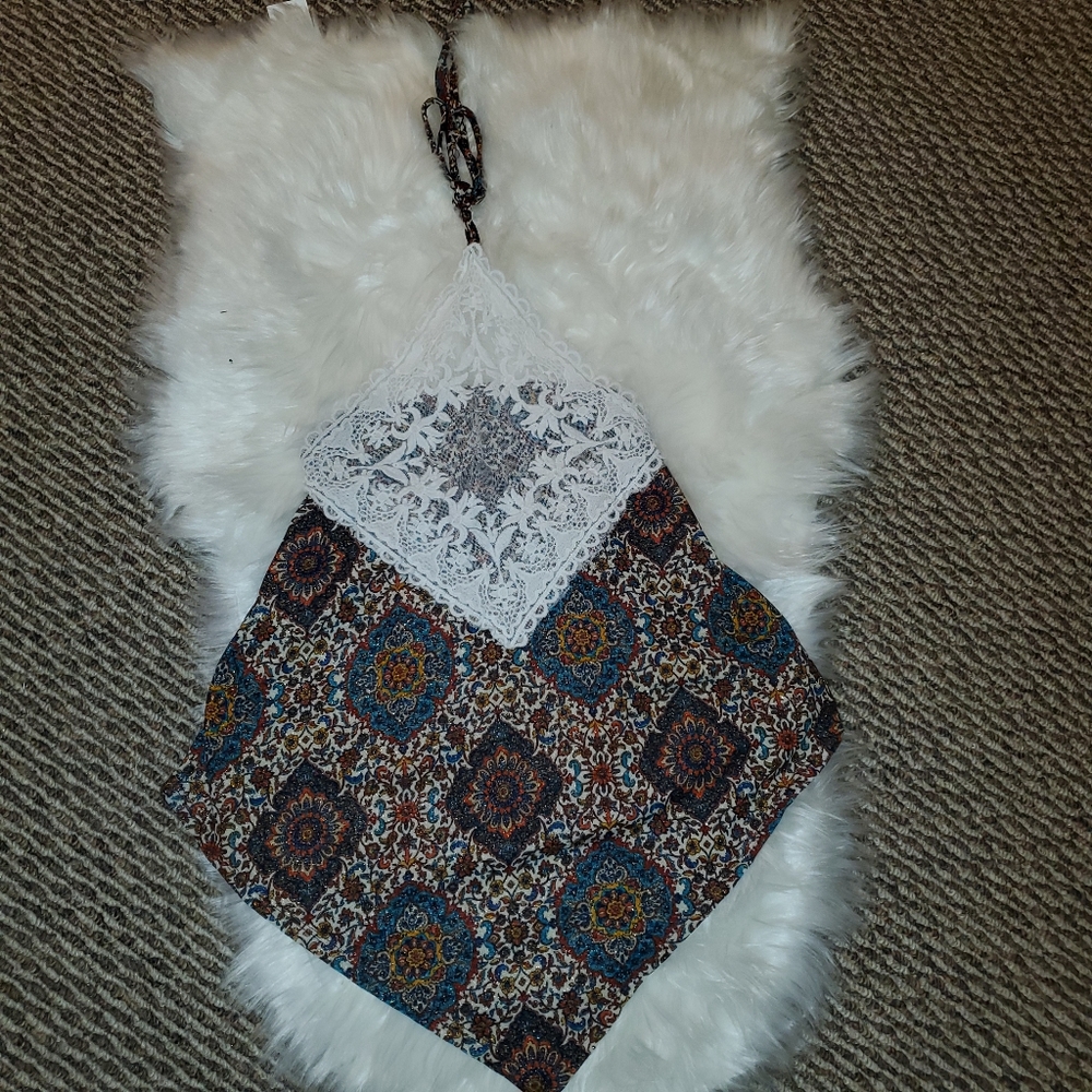 Final sale Womens halter top